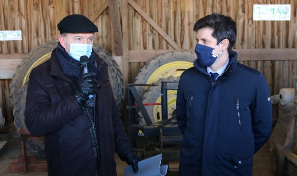 Julien de Normandie visite une Cuma